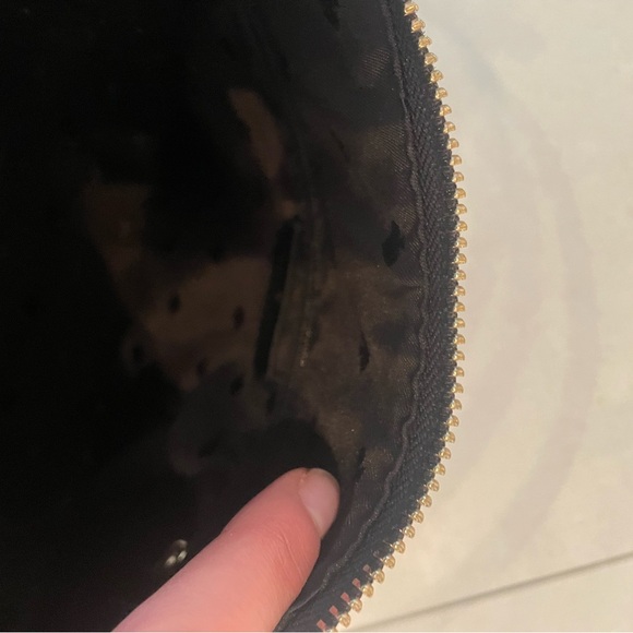 kate spade black leather hobo handbag - Picture 6 of 6